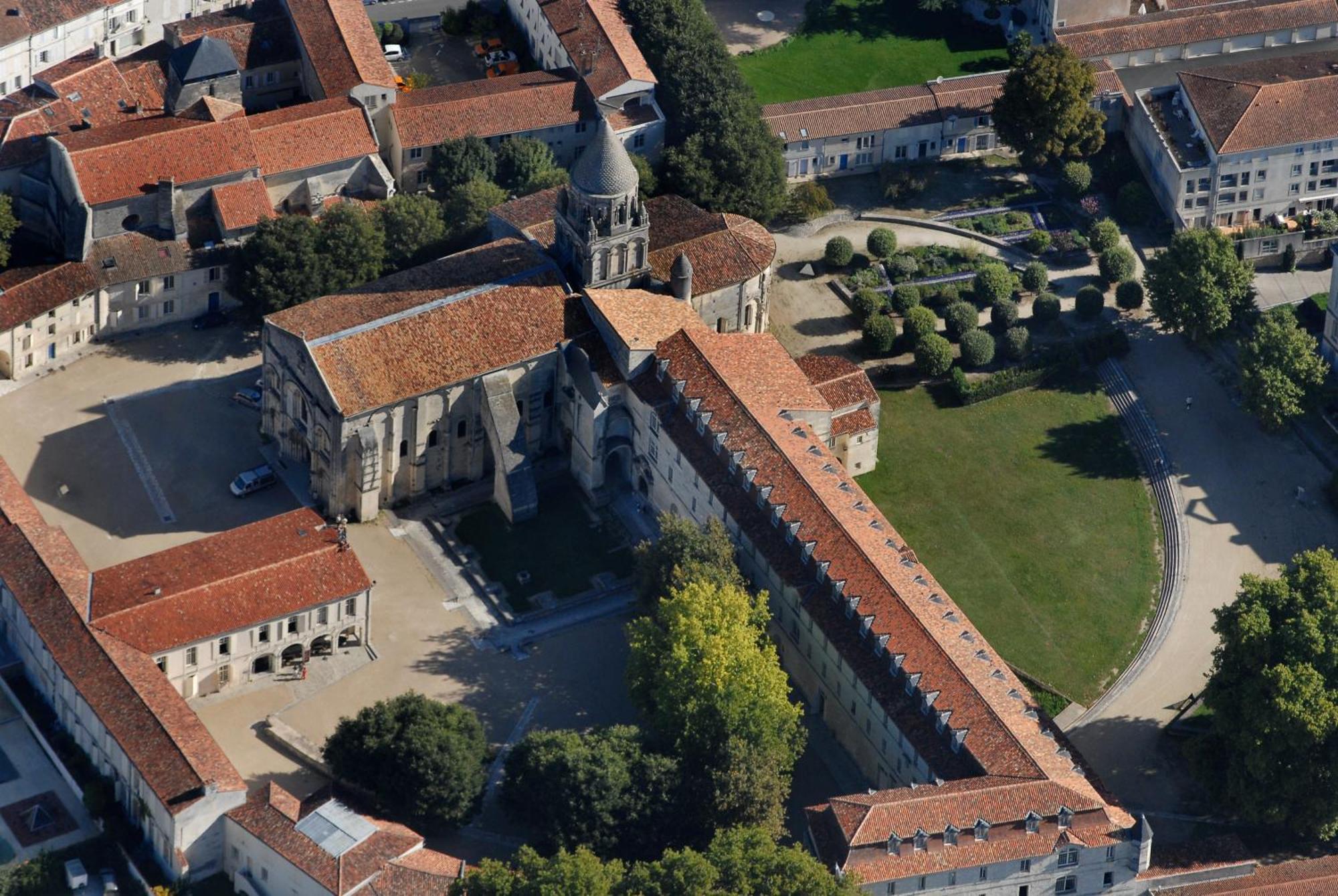 סנטה Les Chambres De L'Abbaye מראה חיצוני תמונה
